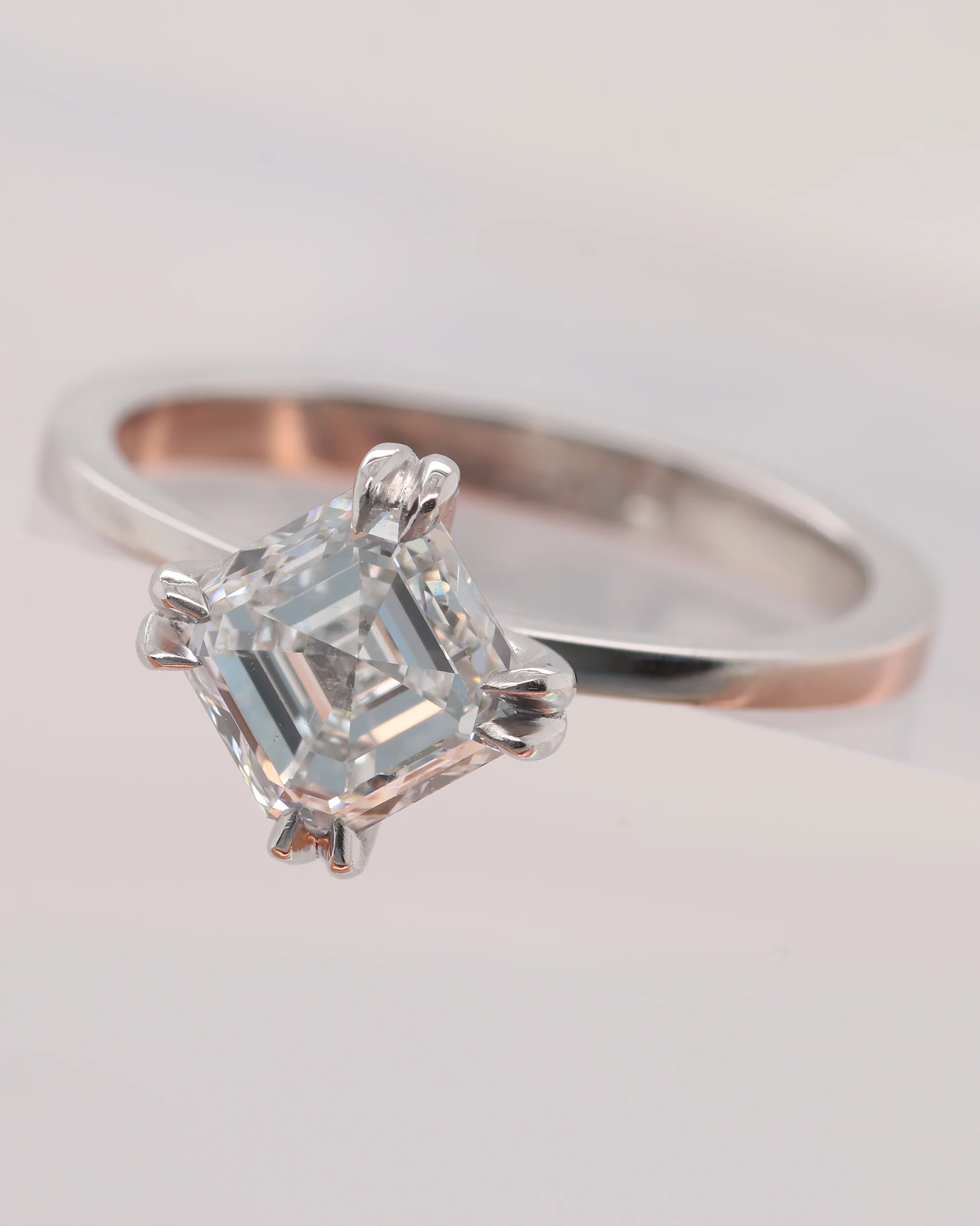 Ash / Asscher Cut Diamond Ring - Image 4