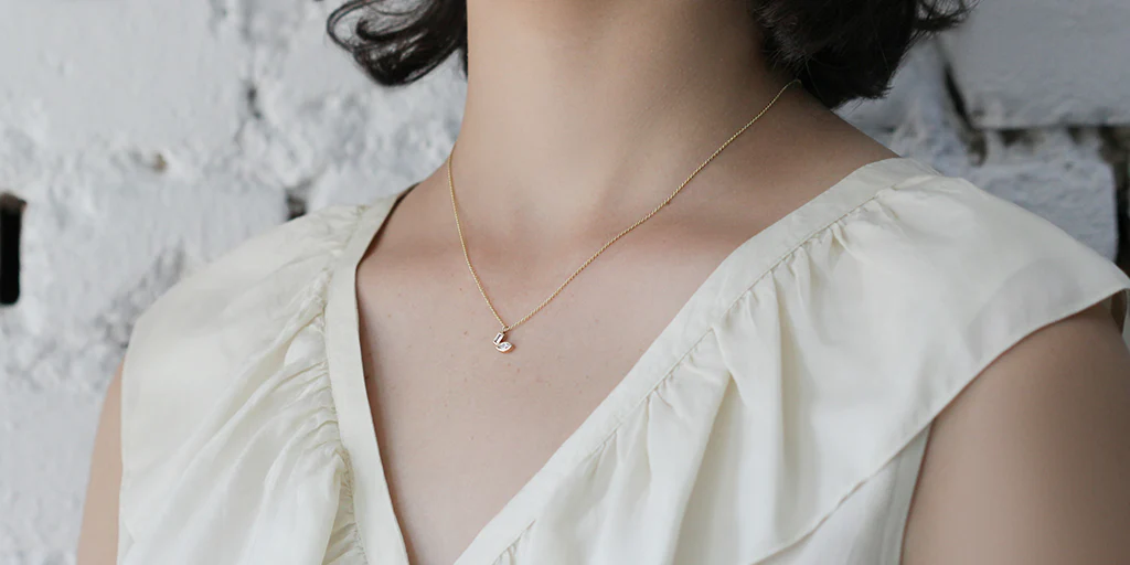 Bubble 14 / Colored Diamond Pendant - Image 4