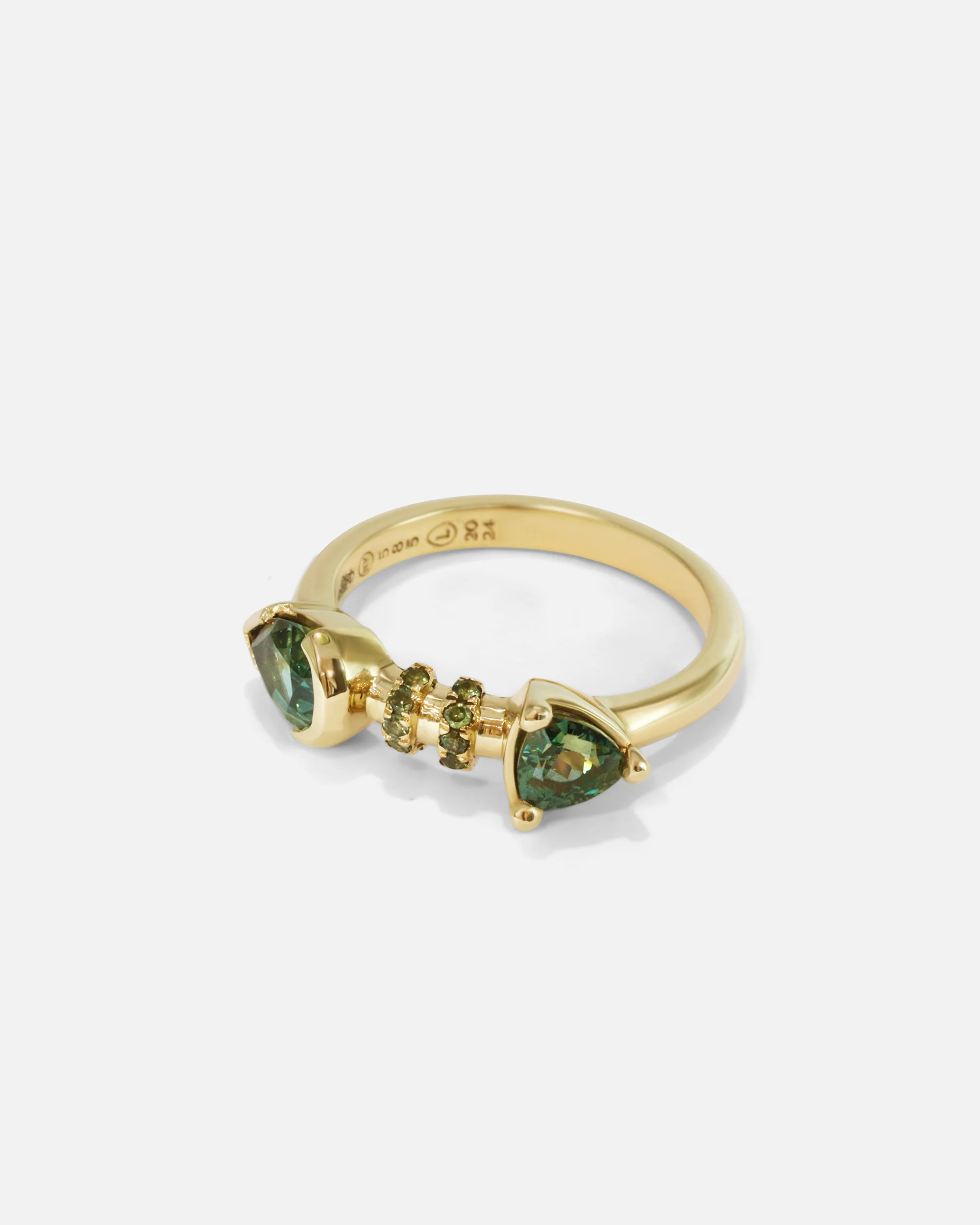 Calabash Nebula Teal Sapphire Ring - Image 3