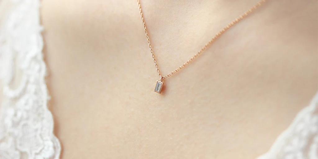 Cathedral / Baguette Pendant - Image 3