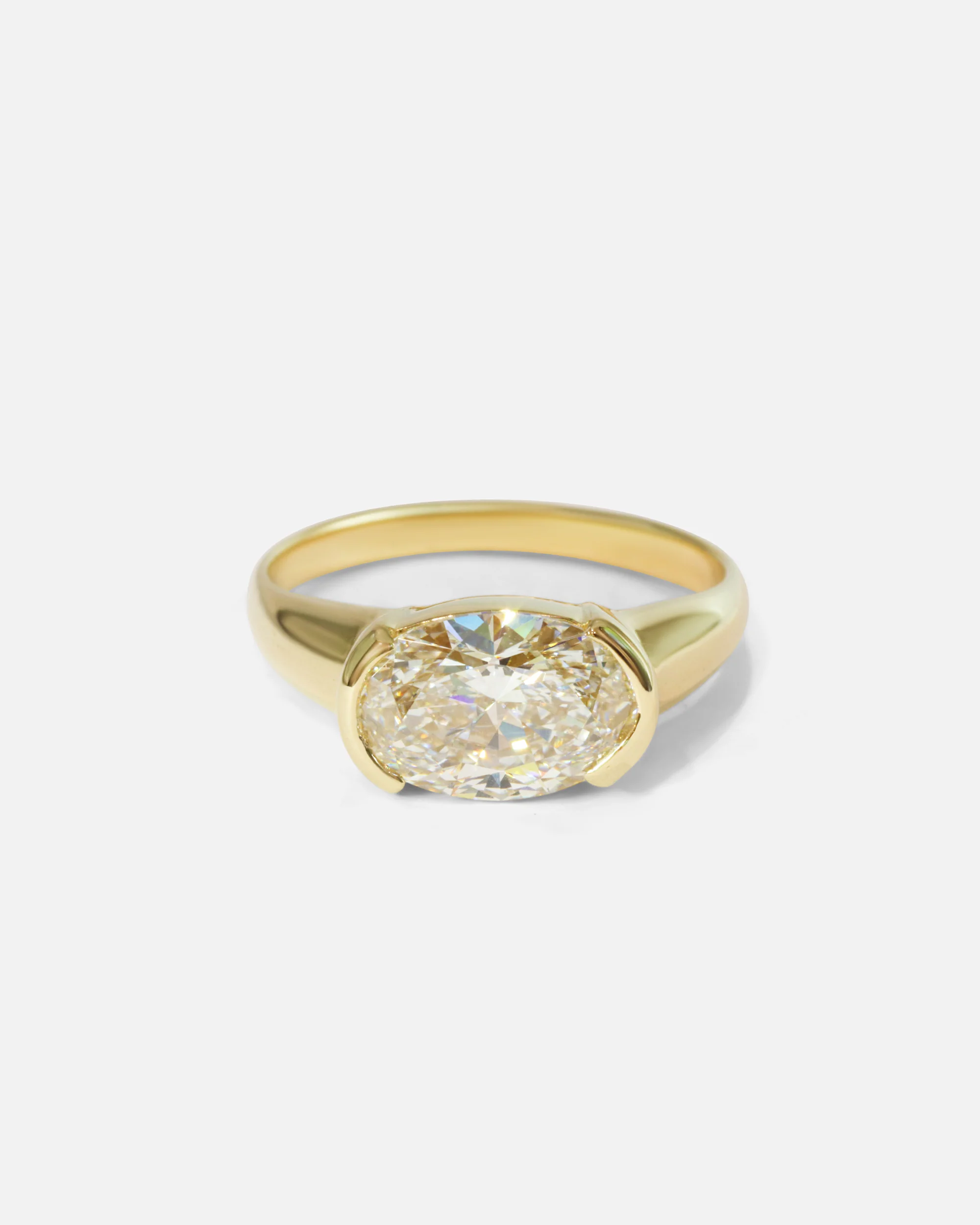 Chalice / Oval Cut Diamond Ring - Image 3