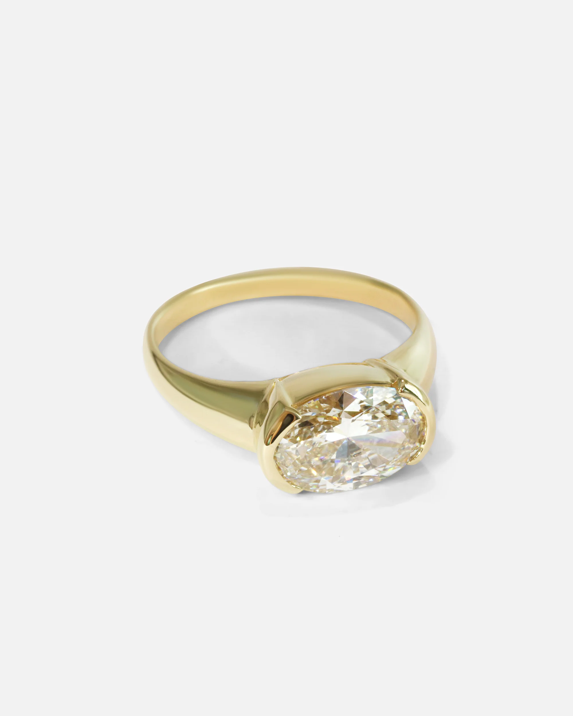 Chalice / Oval Cut Diamond Ring - Image 4