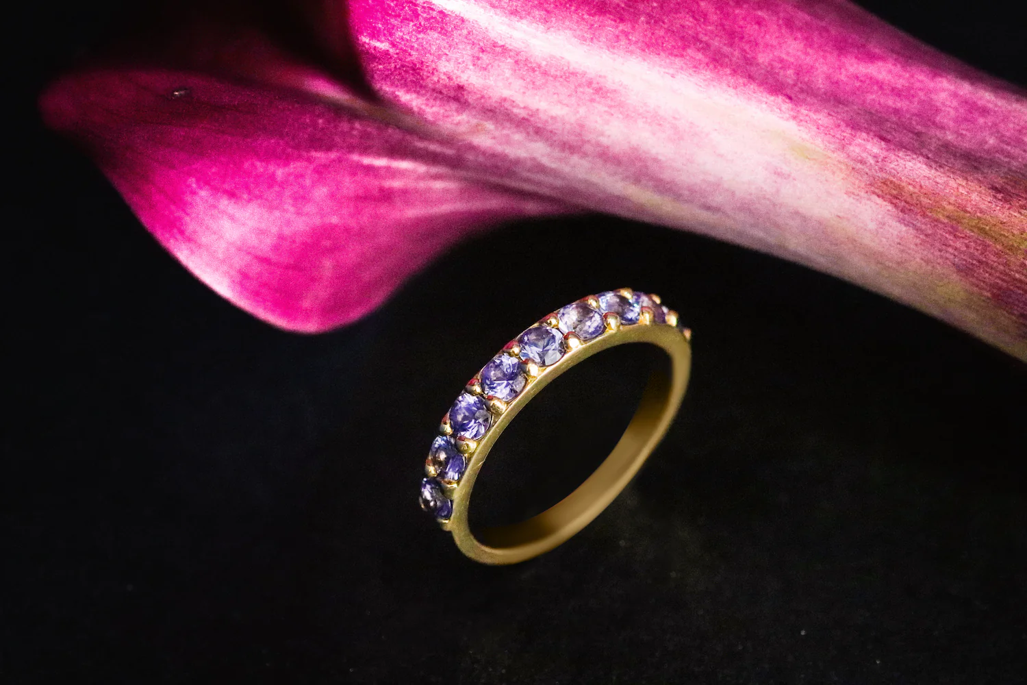 Dew / 3mm Purple Sapphire Band - Image 7