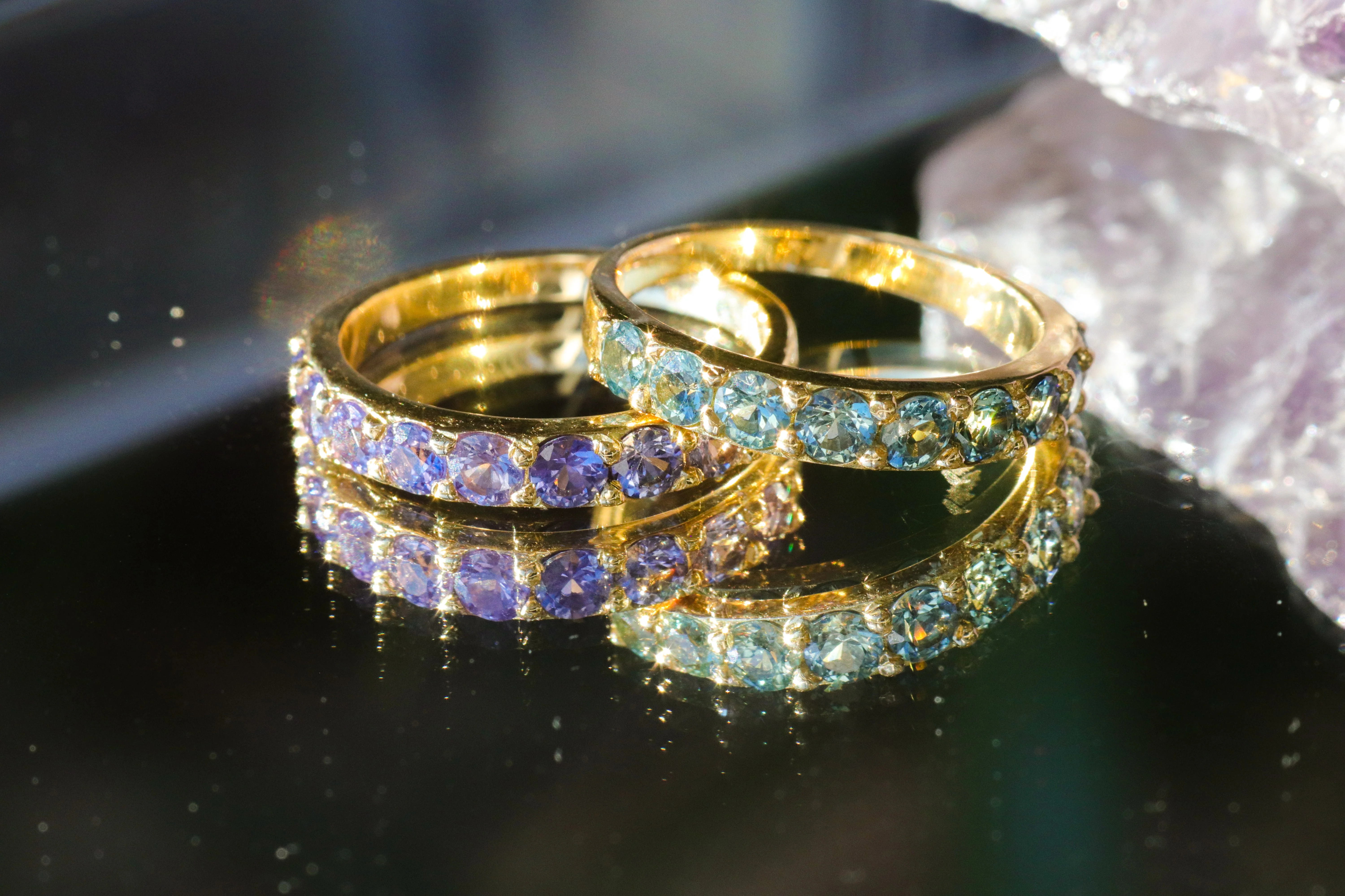 Dew / 3mm Teal Sapphire Band - Image 4