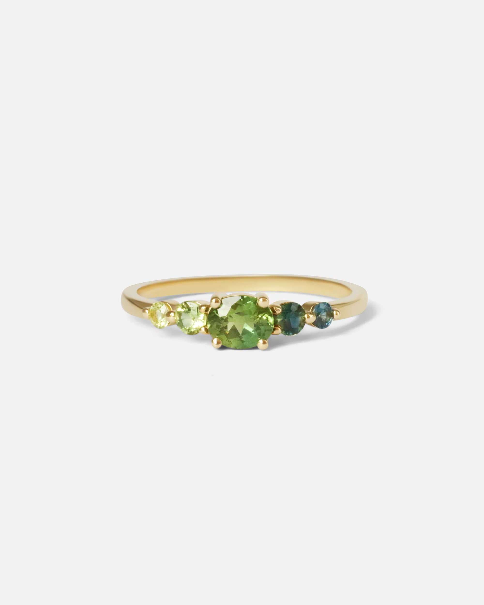 Edie / Oval Sapphire Ring