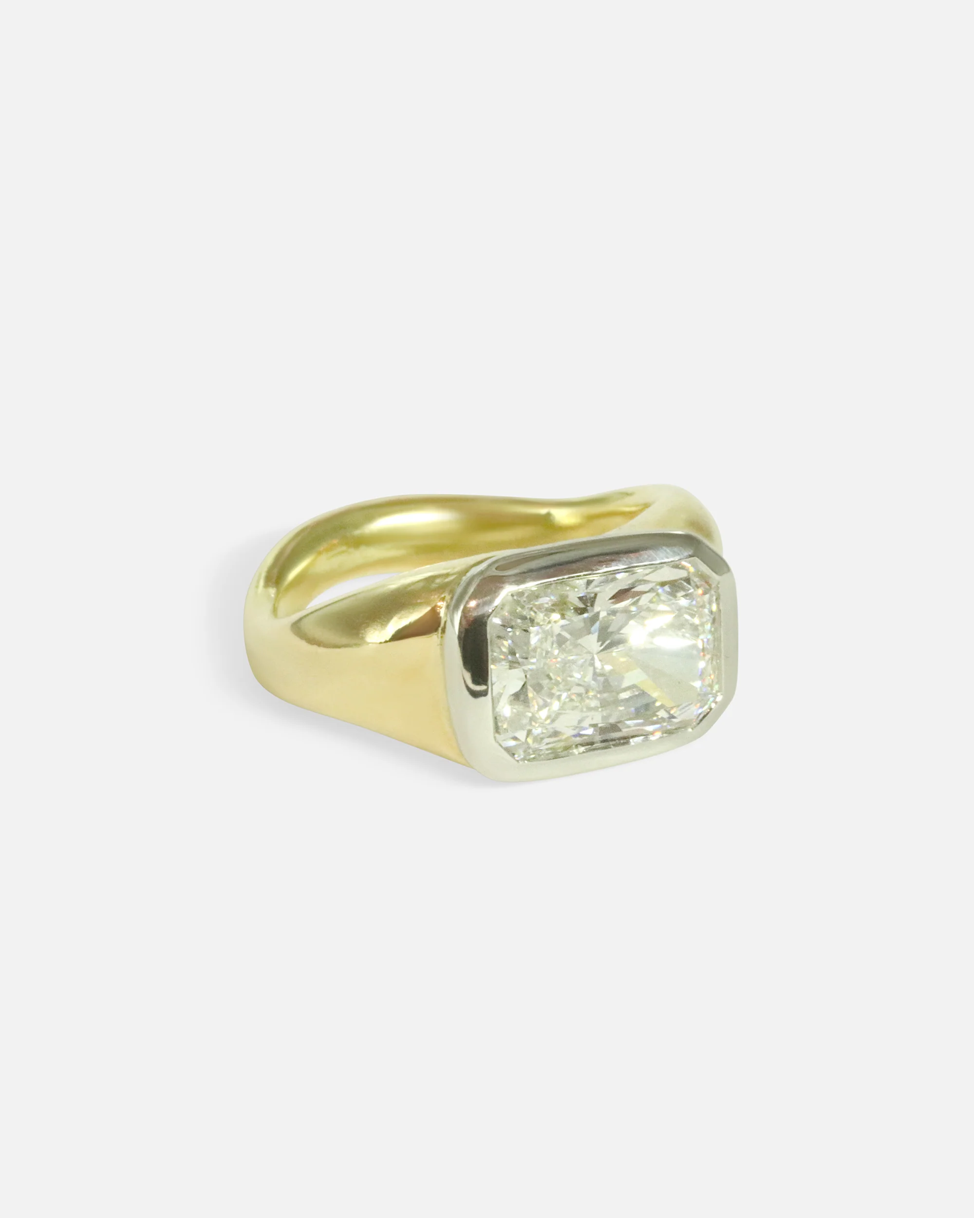 Halcyon Ring / Lab Radiant Diamond - Image 2