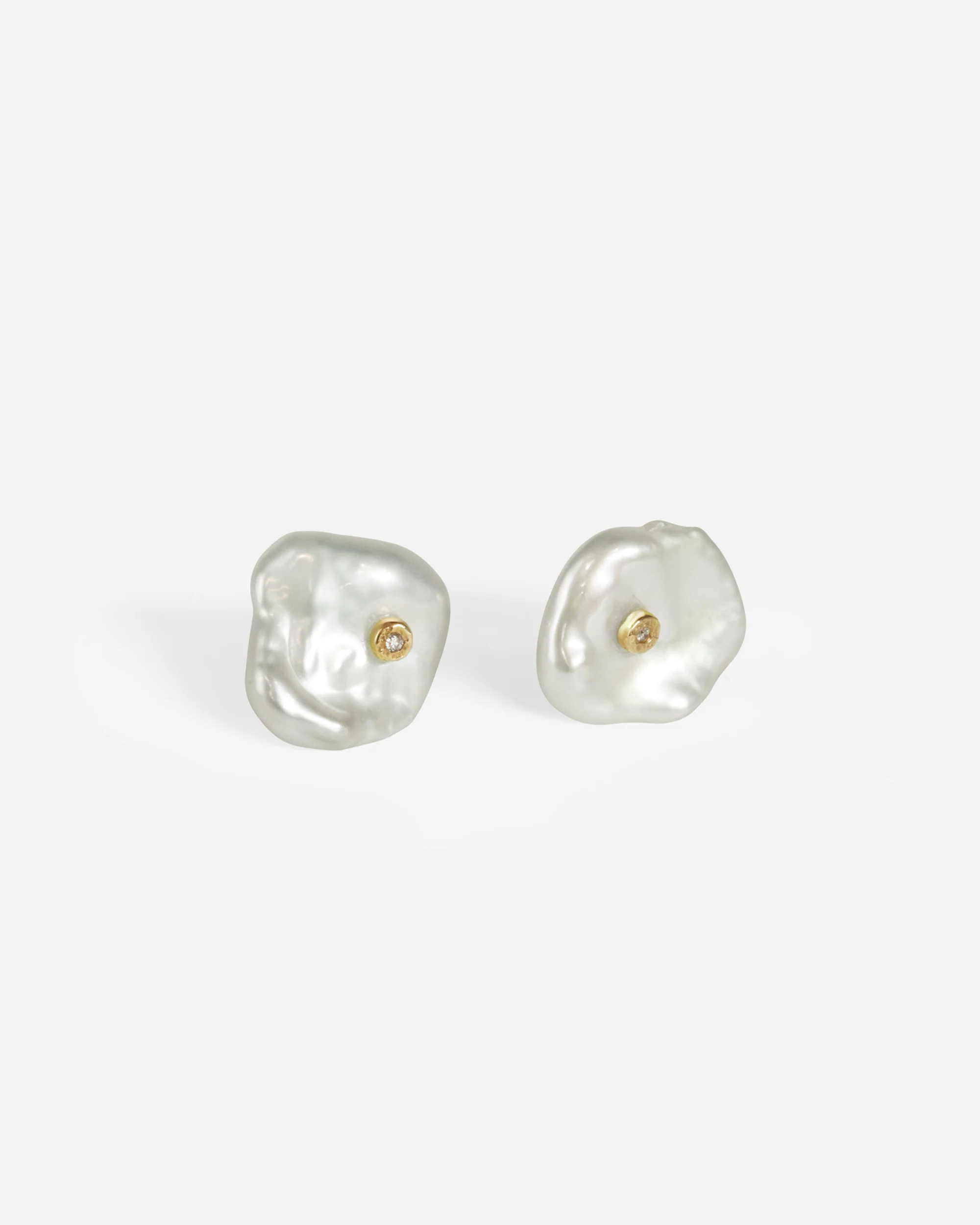 Keshi Petal Studs / III - Image 2