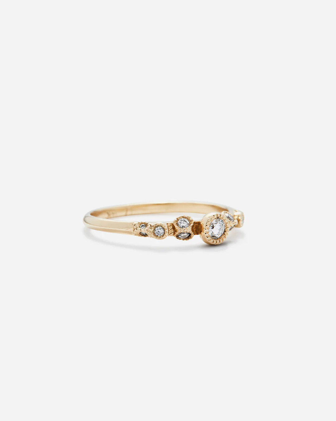 Melee 1 / White Diamond Ring - Image 3