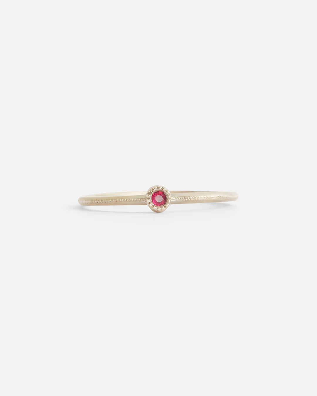 Melee 4 / Ruby Ring