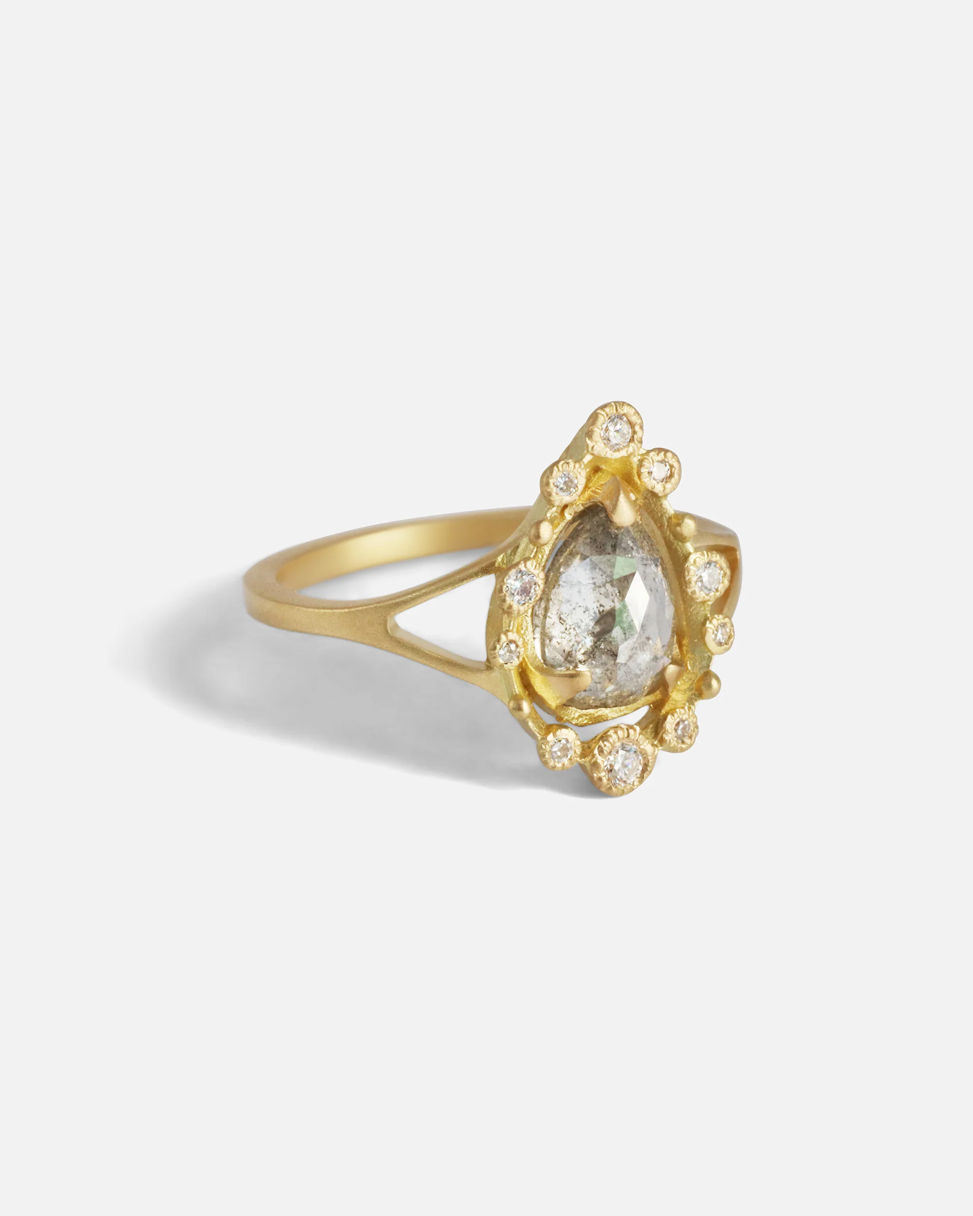 Melee E18 / Salt & Pepper and White Diamond Ring - Image 2