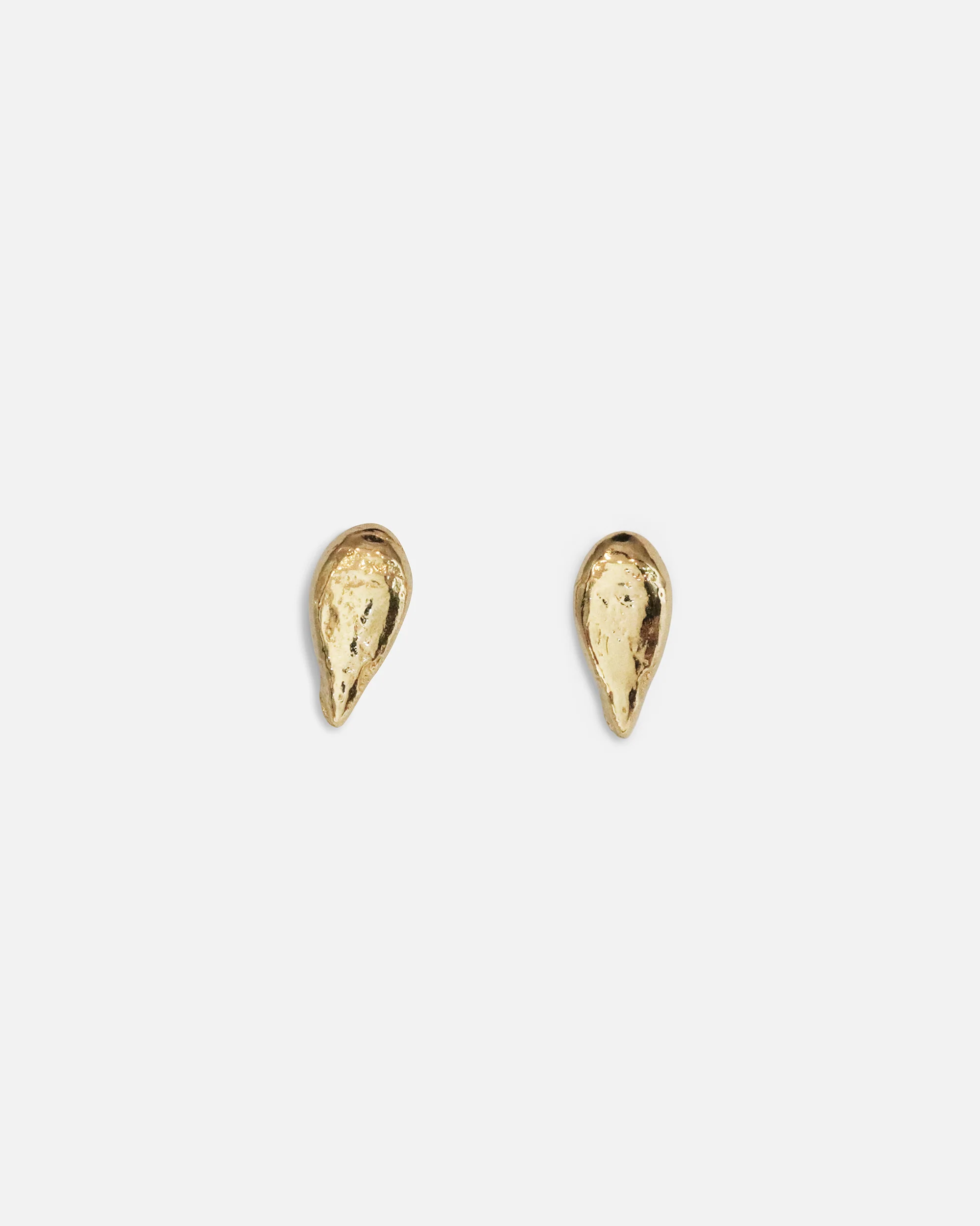 Pyrus Strega Studs