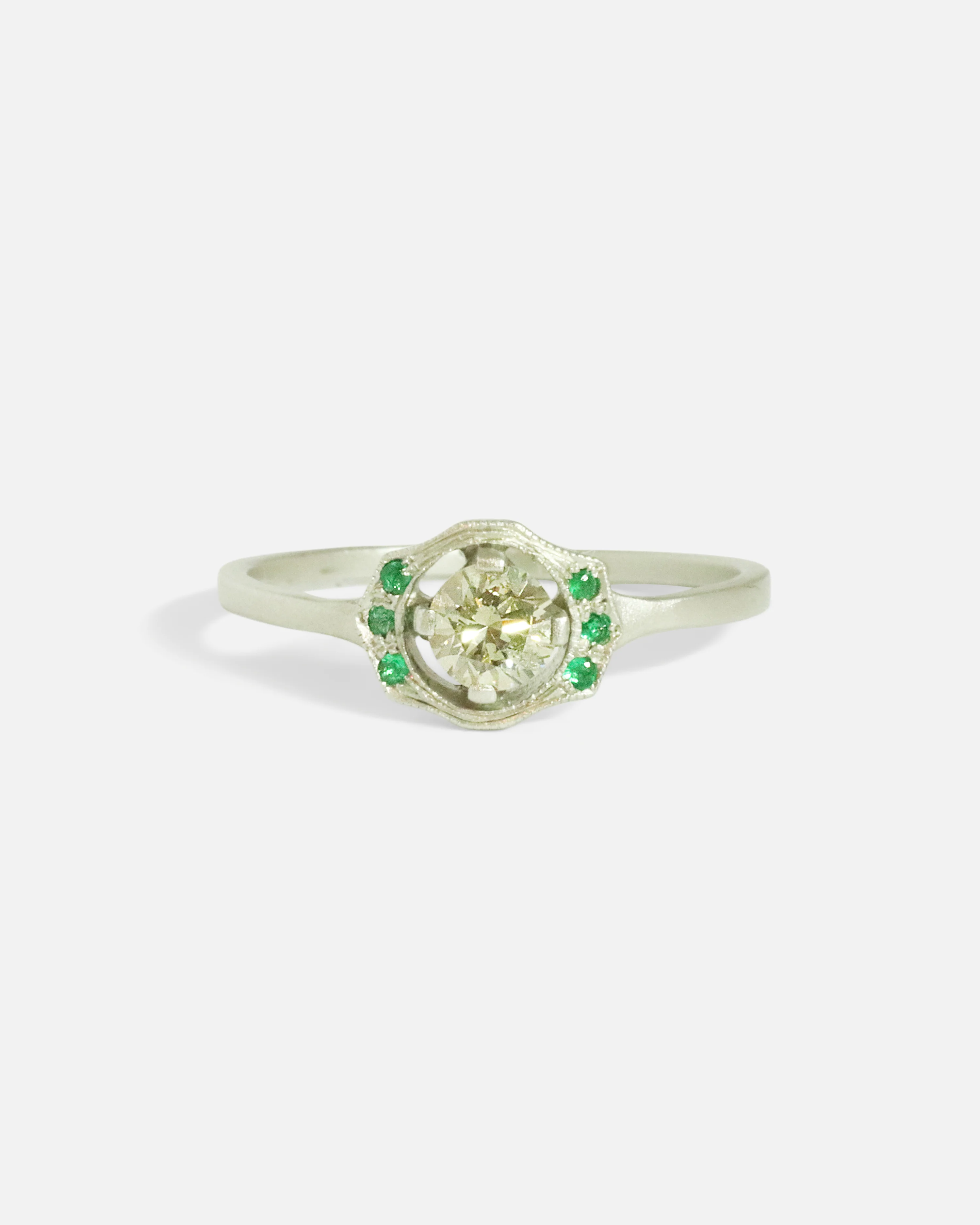 Ruitz III / Champagne Diamond Ring