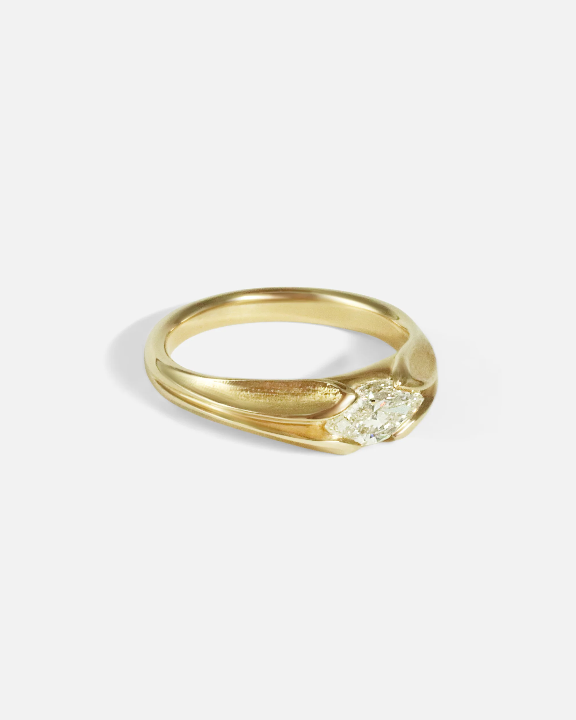 Split Blade Ring / Marquise Diamond - Image 2