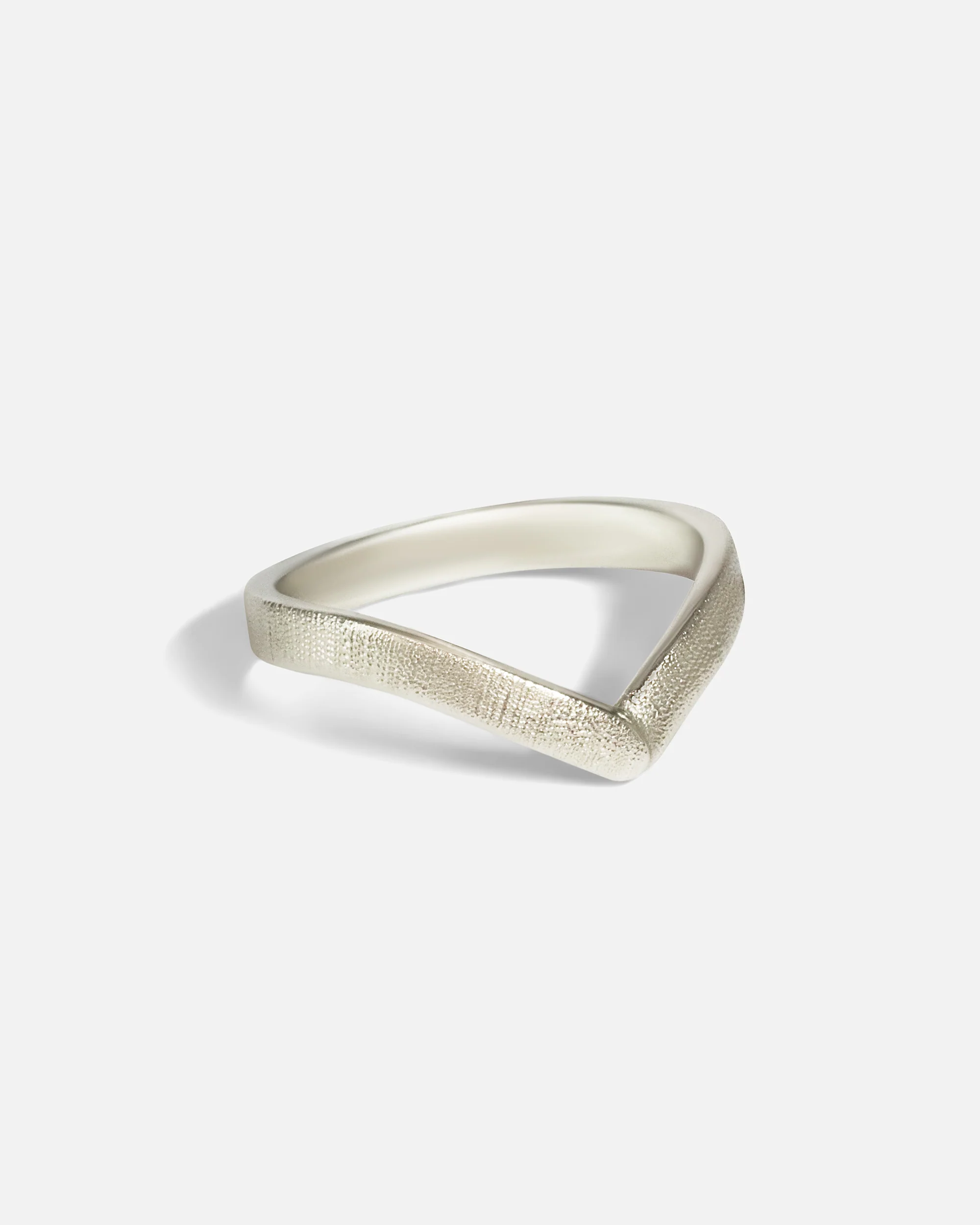 V Ring - Image 2