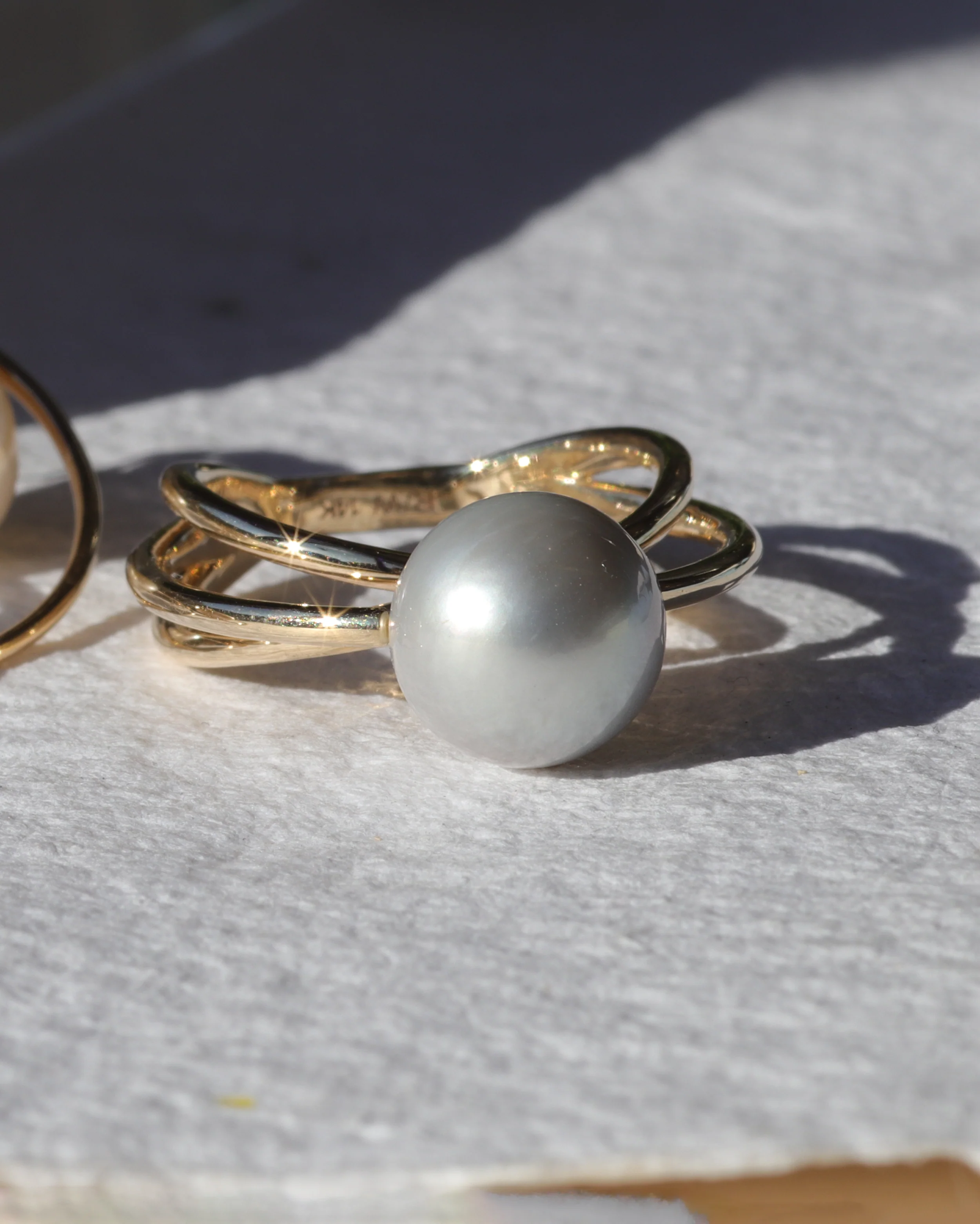 WeiWave / Trio Tahitian Pearl Ring - Image 3