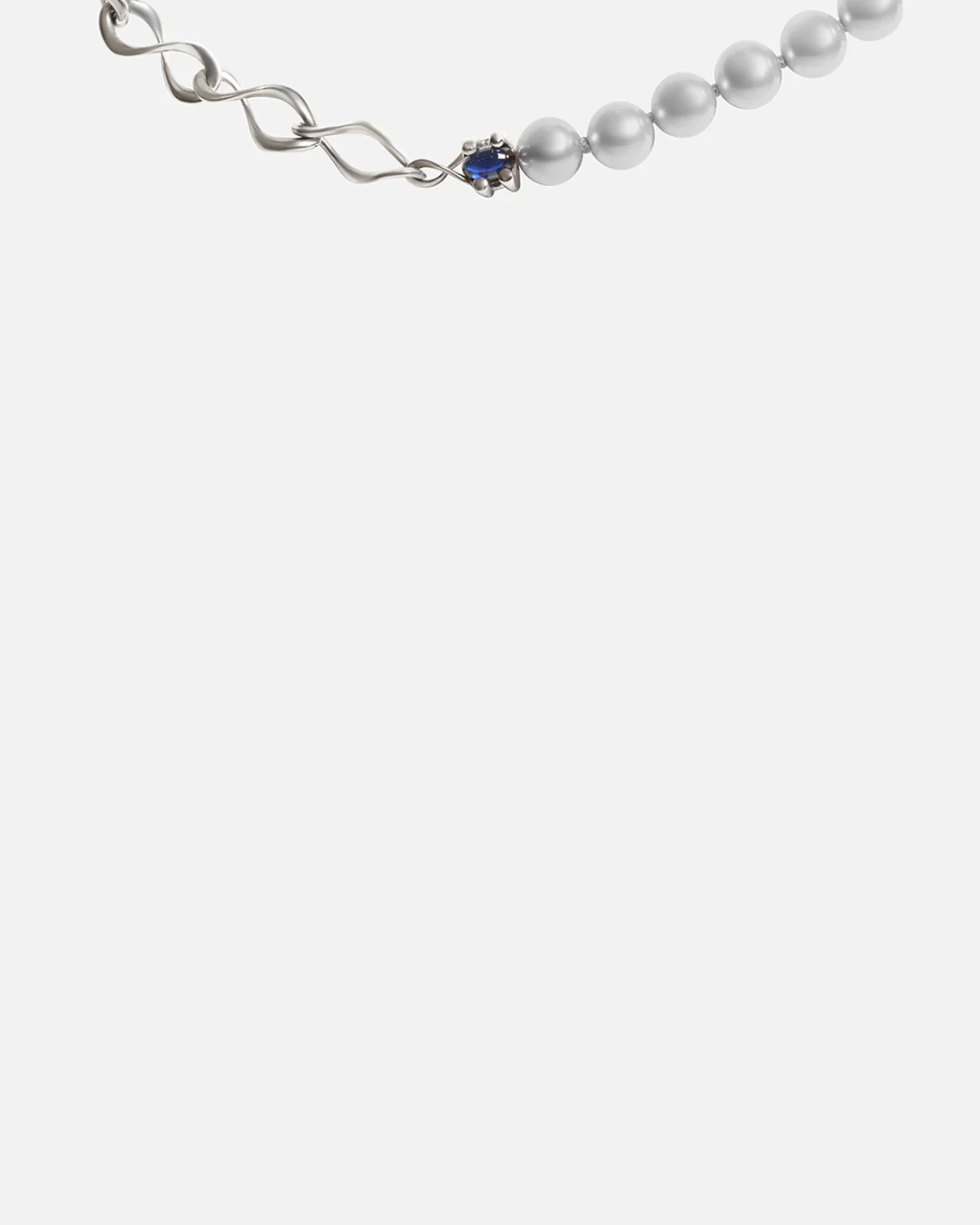X Nucleus Chain Pearl Necklace / Sapphire - Image 3