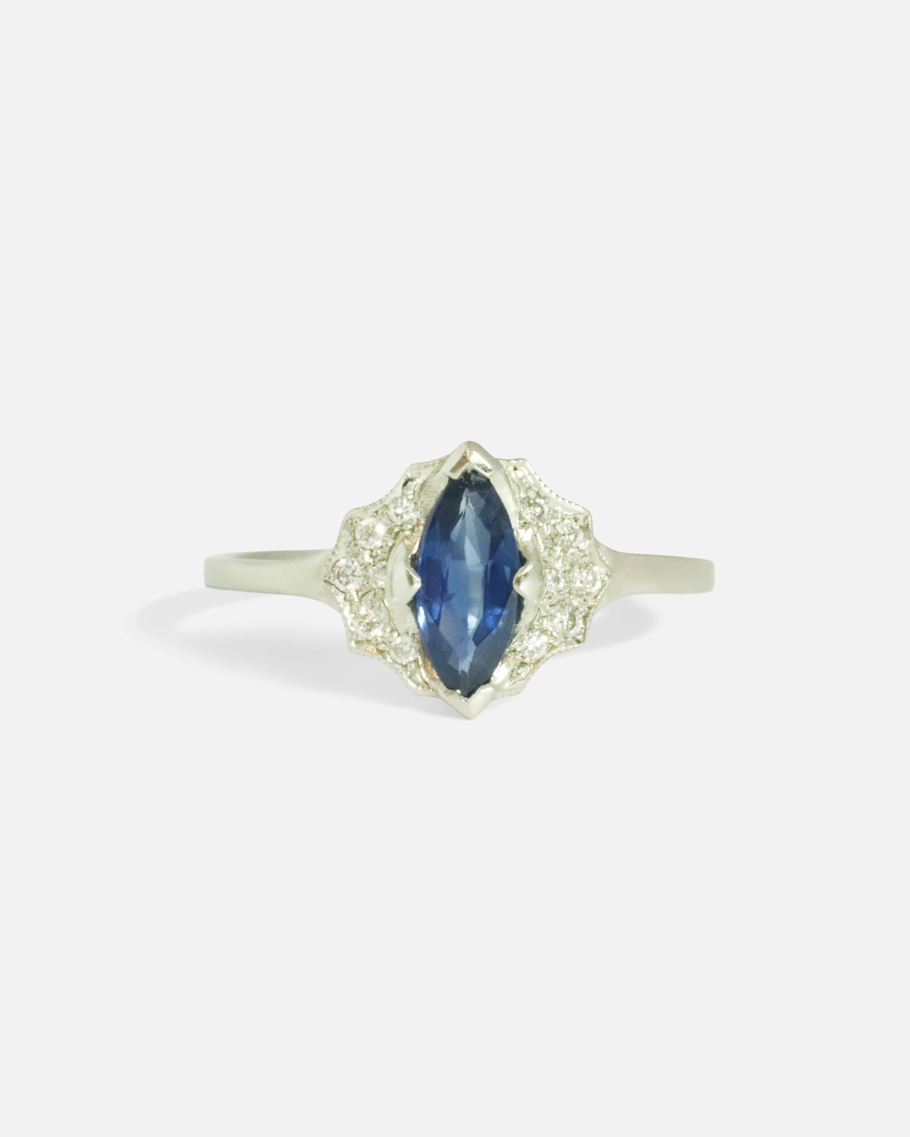 Zaida / Blue Sapphire Ring